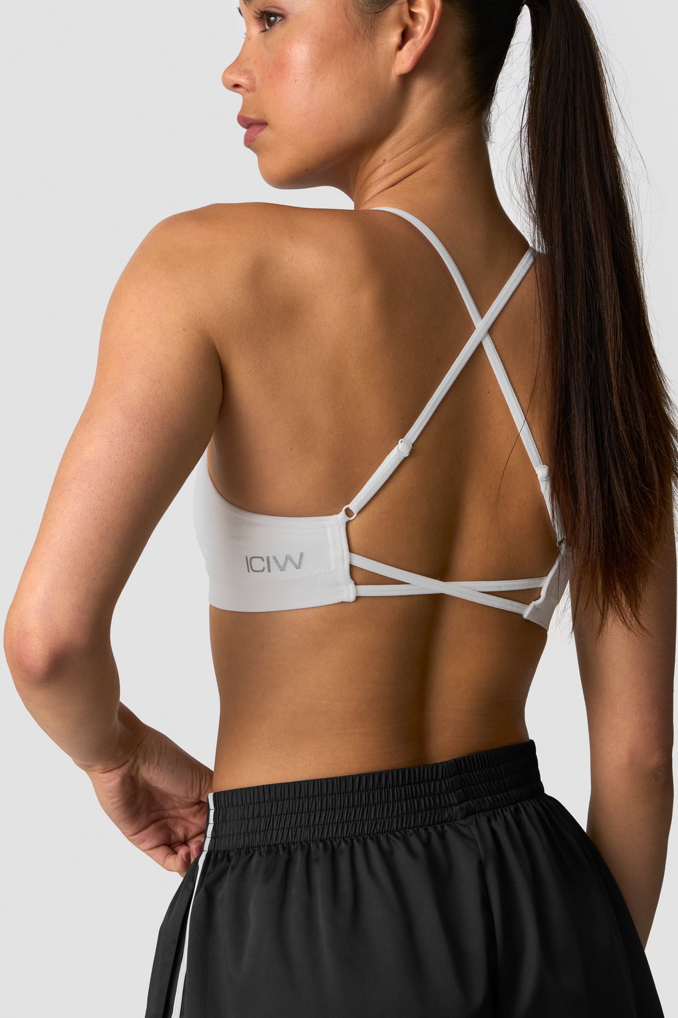 Smooth Seamless Strappy Sports Bra white snow - image 2