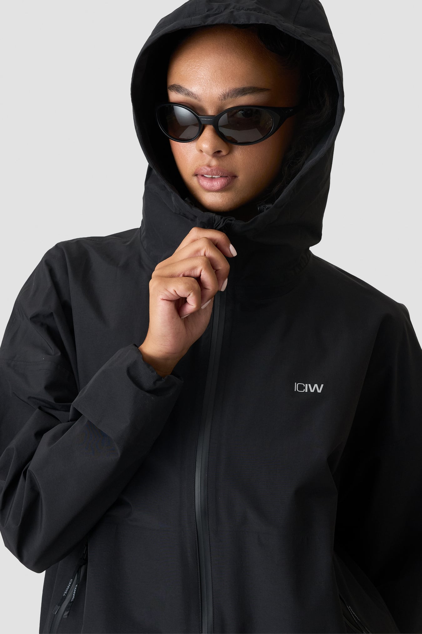 Essential Shell Jacket Black - image 3