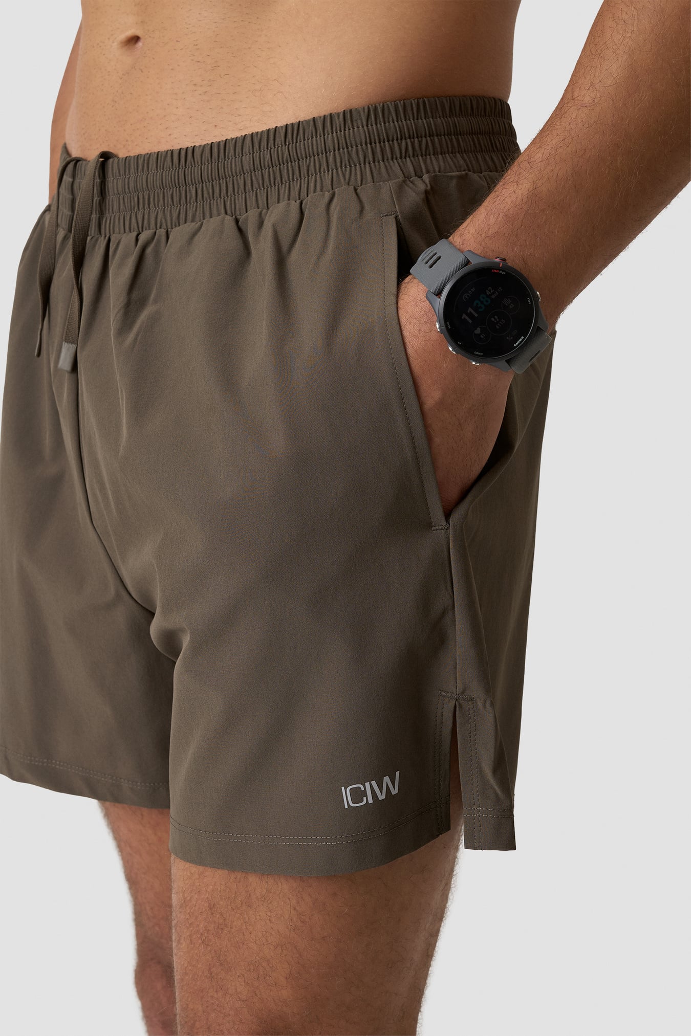 Mirage Cardio 5" Shorts Forest Brown - Bild 3